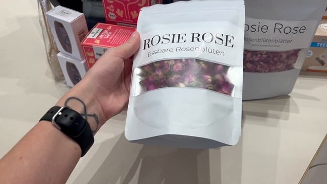 Шопинг в Hermes/Рестораны/прогулка/КаДеВе/прекрасная погода/ новые очки/кроссовки из новой коллекци смотреть онлайн