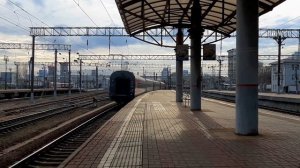 Вечернее движение поездов на Киевском вокзале 09.04.2022 1/2