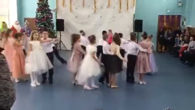 Новогодний БАЛ 3А класс смотреть онлайн