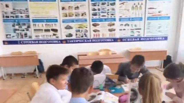 " Мой первый урок"- Русейкина Ксения ученица 11 класса. Общеобразовательная школа #4. смотреть онлайн