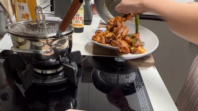 웨딩앨범 사진 셀렉하러 갔다가 150만원 씀 | 카페 폐업신고 | 우유식빵 만들기 | 대패 제육볶음 смотреть онлайн