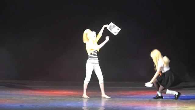 Косплеер Mirurrr - Хлоя Буржуа ( miraculous ladybug ) смотреть онлайн