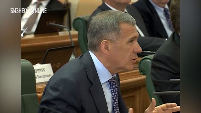 Рустам Минниханов - Антону Силуанову: "Ашаган белми, тураган белэ" смотреть онлайн