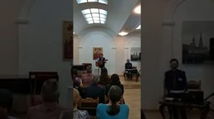 Сергей Капцев поёт свою песню Молитва