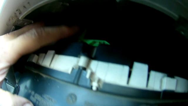Как разобрать приборную панель калины для замены лампочек