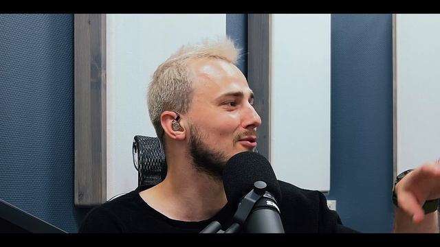 94. Андрей Подшибякин («Последний день лета») | TosiBosi podcast