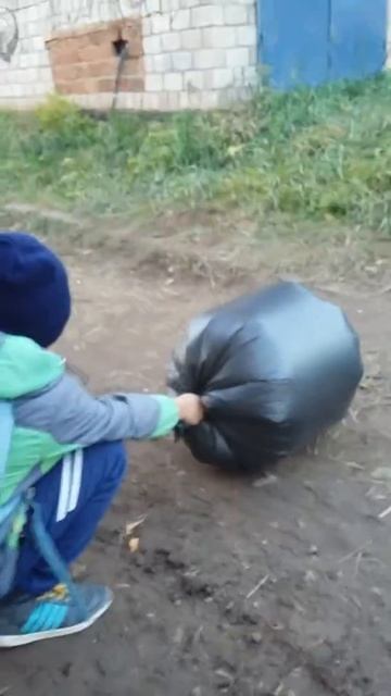 Взорвали мусорный пакет смотреть онлайн