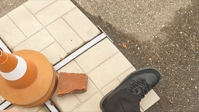 Залетаю в АШАН прям на байке! Влог SURRONщика. I fly to the store on a bike! SURRONshchik's vlog.