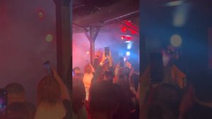 Концерт группы многоточие в спб . На сердце боль взгляд смотрит в небо. Ждёт ответа