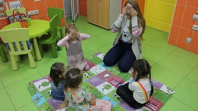 Урок английского у самых маленьких студентов ВВС [1] смотреть онлайн