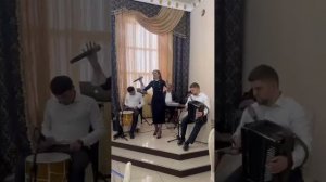 ДЖАМИЛЯ ТАТАКОВА . Красивая песня на кумыкском языке