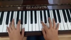 Н.Руднев "Щебетала пташка" на фортепиано