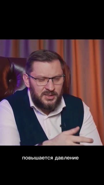 Марк Бартон. Отношения мужчины и женщины #shorts смотреть онлайн