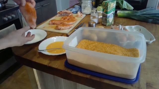 Hähnchenbrust mit Lauchgemüse смотреть онлайн