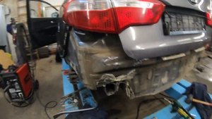Вытяжка на стапеле Kia Rio заднего лонжерона