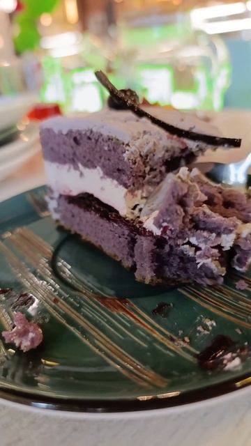 Сбылась мечта попробовать "Лавандовое пирожное"🍰 #юмор #дуэт #страстиунасти #прикол #блогер #топ смотреть онлайн