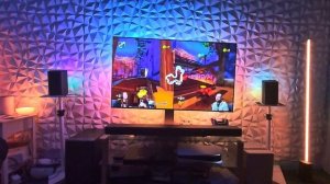 Philips 55 Oled 807 /12 Ambilight 4 TV & Philips hue Gradient Floor Light