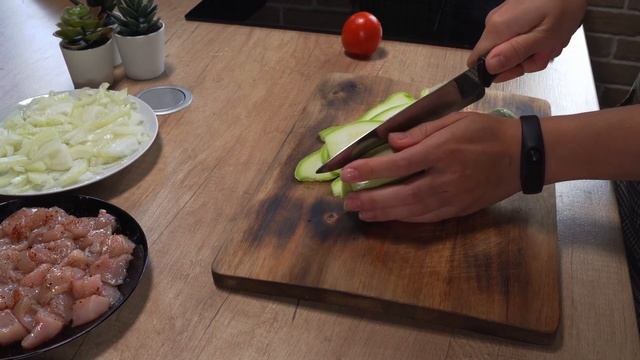 Запеканка из кабачка и курицы смотреть онлайн