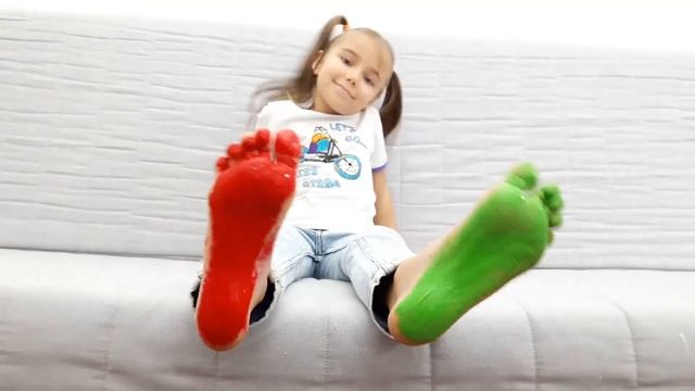 Учим цвета на английском языке с красками и Элиной смотреть онлайн