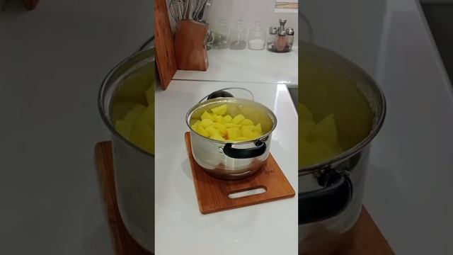 Вареники. вареники на мантоварке