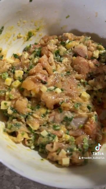 Курячі котлети 👩🏻🍳❤️ смотреть онлайн