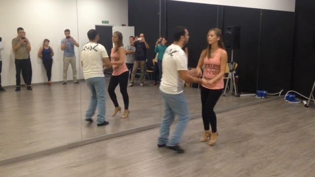 151016 - Figuras básicas de Rueda Cubana con 70 71 72 73 sombreros y 84's смотреть онлайн