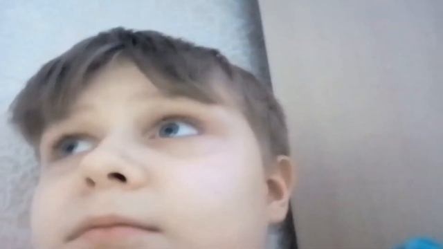 школьники напали на ютуб недо критика на хейтера аниме и фнафа 🐊 смотреть онлайн