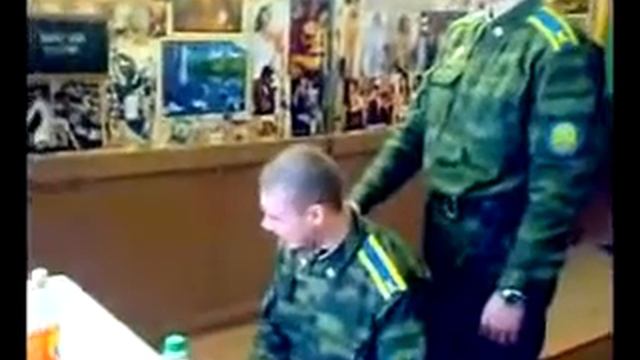 УРОК САМООБОРОНЫ В АРМИИ! смотреть онлайн