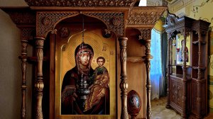 Домашний иконостас. Массив, ручная резьба