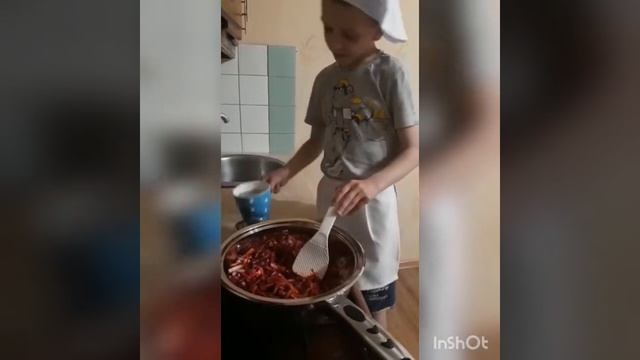 Проект учащихся 1 класса "Питаться правильно - здорово"! смотреть онлайн