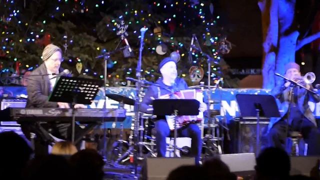 Winter's Eve @ Lincoln Square смотреть онлайн