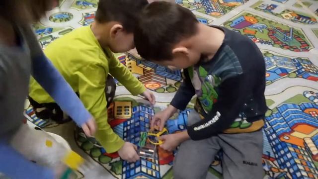 Наши технические переменки. Урок робототехники смотреть онлайн