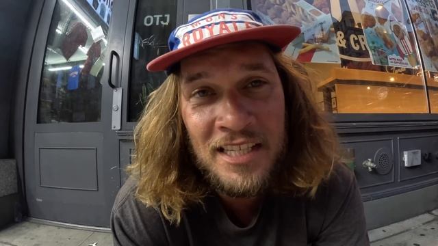 Что делать дальше? Возвращаюсь обратно в Россию 4К смотреть онлайн