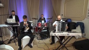 Крымскотатарский ансамбль "Заман" - Ким арар / The Crimean Tatar ensemble "Zaman" - Kim arar