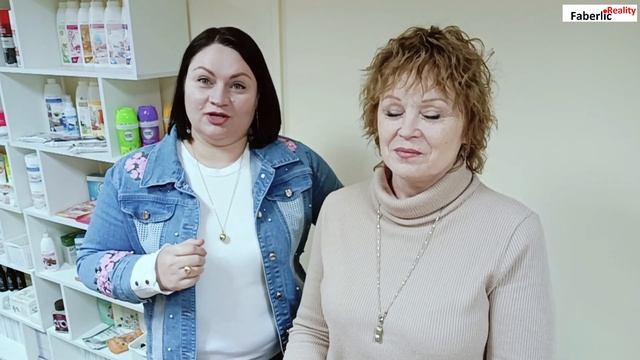 Распаковка заказа с вещами в Пункте Выдачи Фаберлик