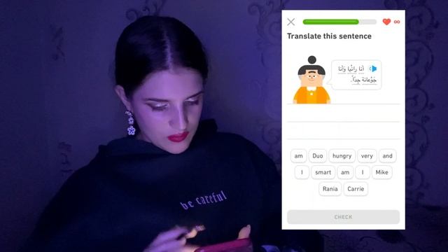 МОЙ ПЕРВЫЙ УРОК АРАБСКОГО ЯЗЫКА /فتاة من روسيا تدرس الدرس الأول للغة العربية смотреть онлайн