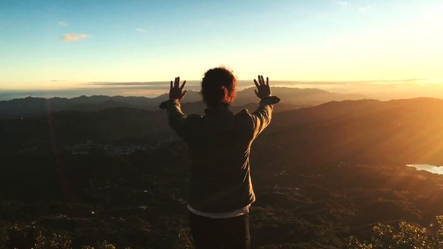 Amanecer en Pico Guilarte, Adjuntas, Puerto Rico смотреть онлайн