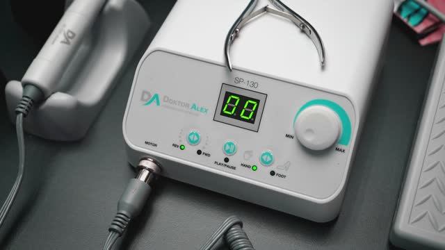 Doktor-Alex Аппараты для маникюра и педикюра