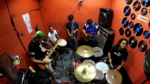 Kekonyolan Robusta Band Saat Latihan @Sakha Studio