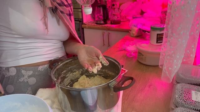 Напекла ,сосиска в тесте,рецепт теста которое не когда не подводит смотреть онлайн