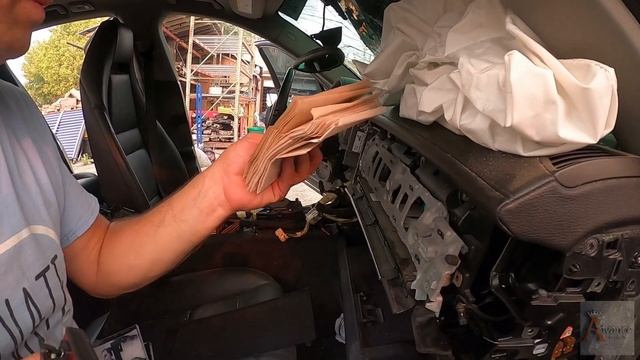 How to Remove Dashboard Cup Holder on a Porsche Panamera 4S