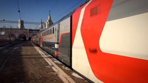 Электровоз ЭП20-026 с двухэтажным поездом №104 (Москва - Адлер)