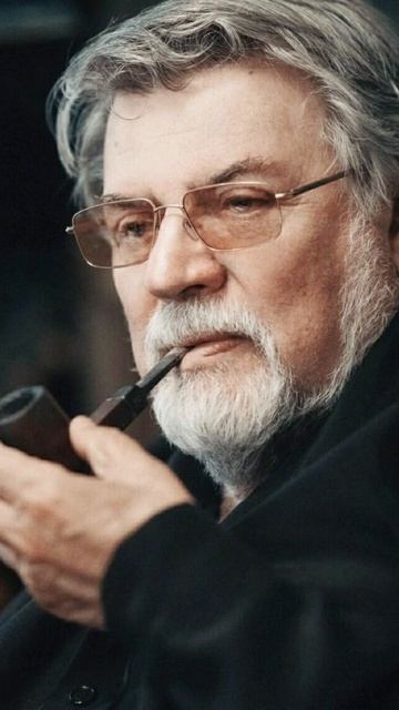 Ширвиндт резко ответил критикующему «Иронию судьбы» Боякову смотреть онлайн