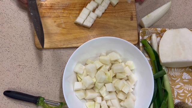 Кактуги - салат из дайкона, самый популярный в Южной Корее.Легче и проще не бывает!!! смотреть онлайн