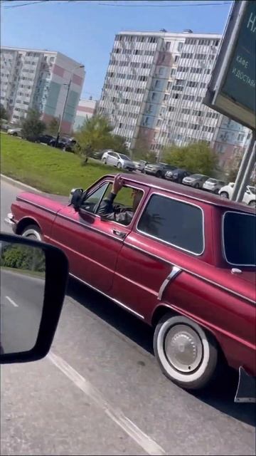 Как Вам аппарат друзья еще и на топорах смотреть онлайн