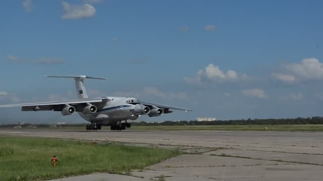 Дягилево. Воздушный танкер Ил-78М: взлёты и посадки