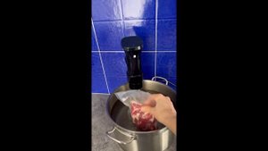 ГРУДИНКА СВИНАЯ СУ-ВИД. Дёшево и сердито! Только МЯСО, никаких специй.