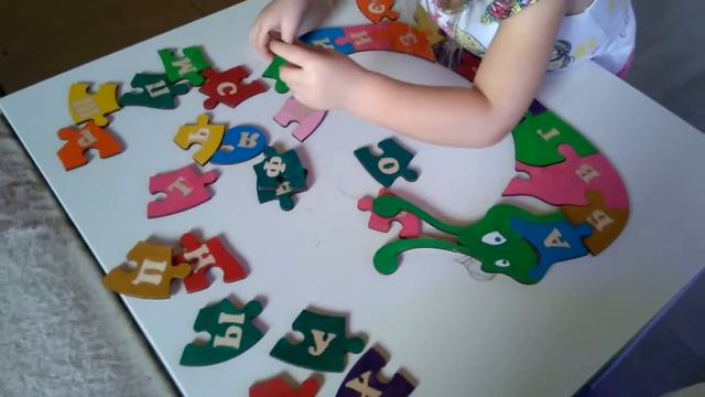 КАК НАУЧИТЬ СОБИРАТЬ ПОДРЯД АЛФАВИТ смотреть онлайн