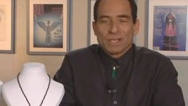 Lehrer Designs-  India Influence with Glenn Lehrer-  Master Jeweler- Gem Carver .avi смотреть онлайн