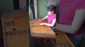 Игра на цимбалах 2